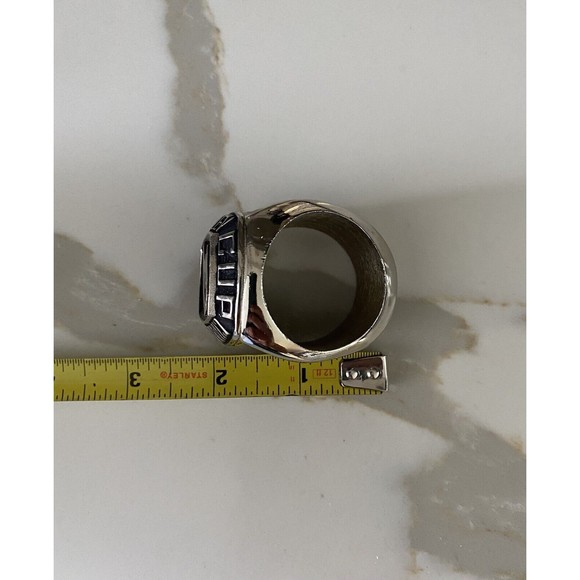 COPY - 2007 Stanley Cup Champs Anaheim Ducks Oversized Ring - Picture 6 of 7